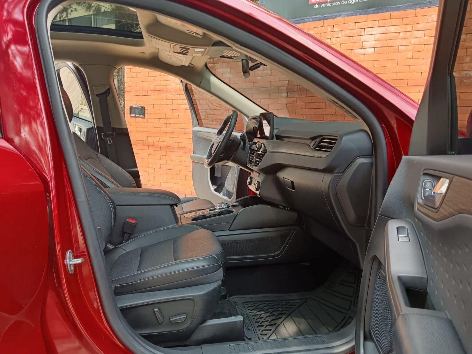 Ford-Escape-Titanium-2020-501JKX (12)