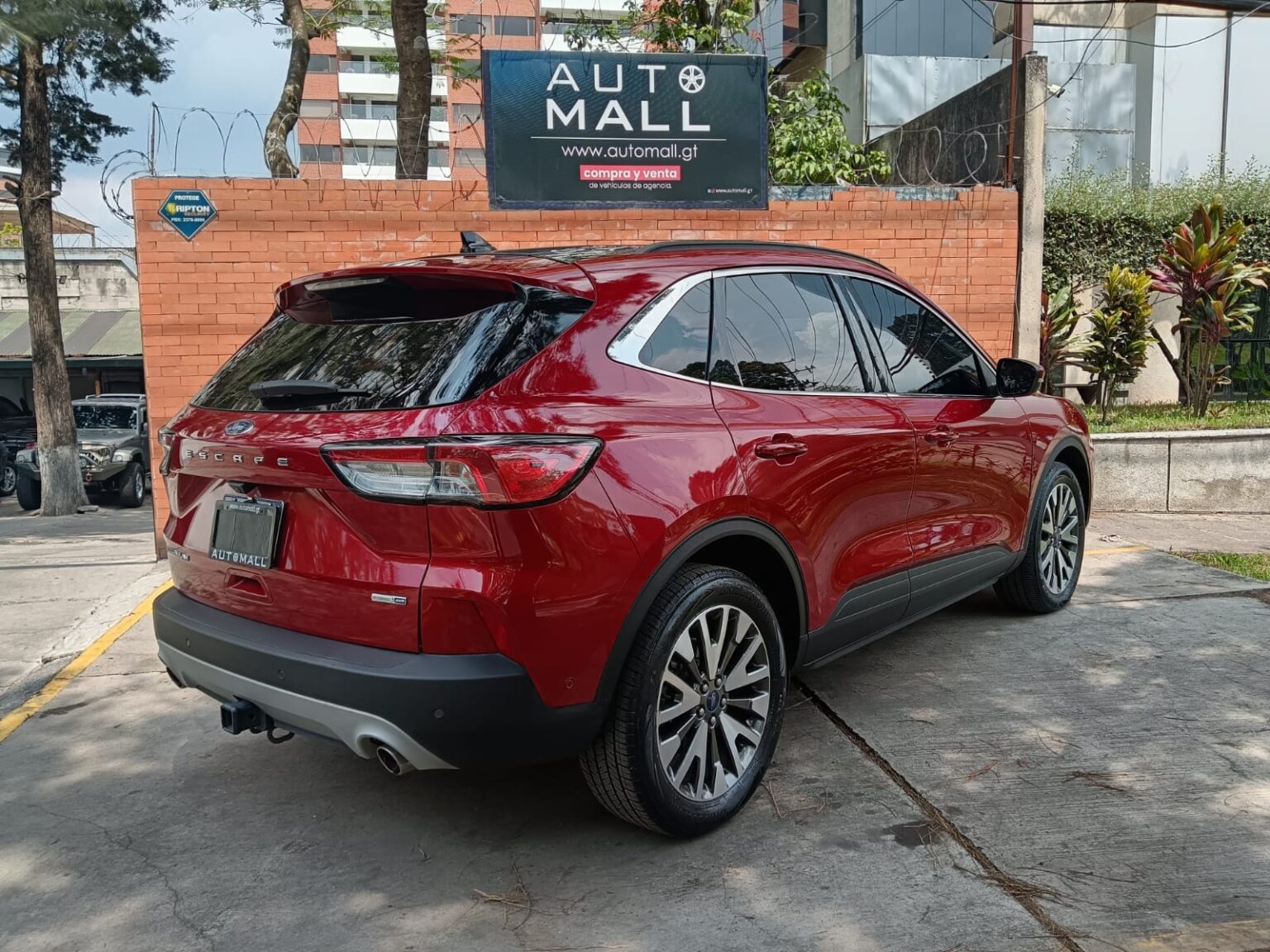 Ford-Escape-Titanium-2020-501JKX (18)