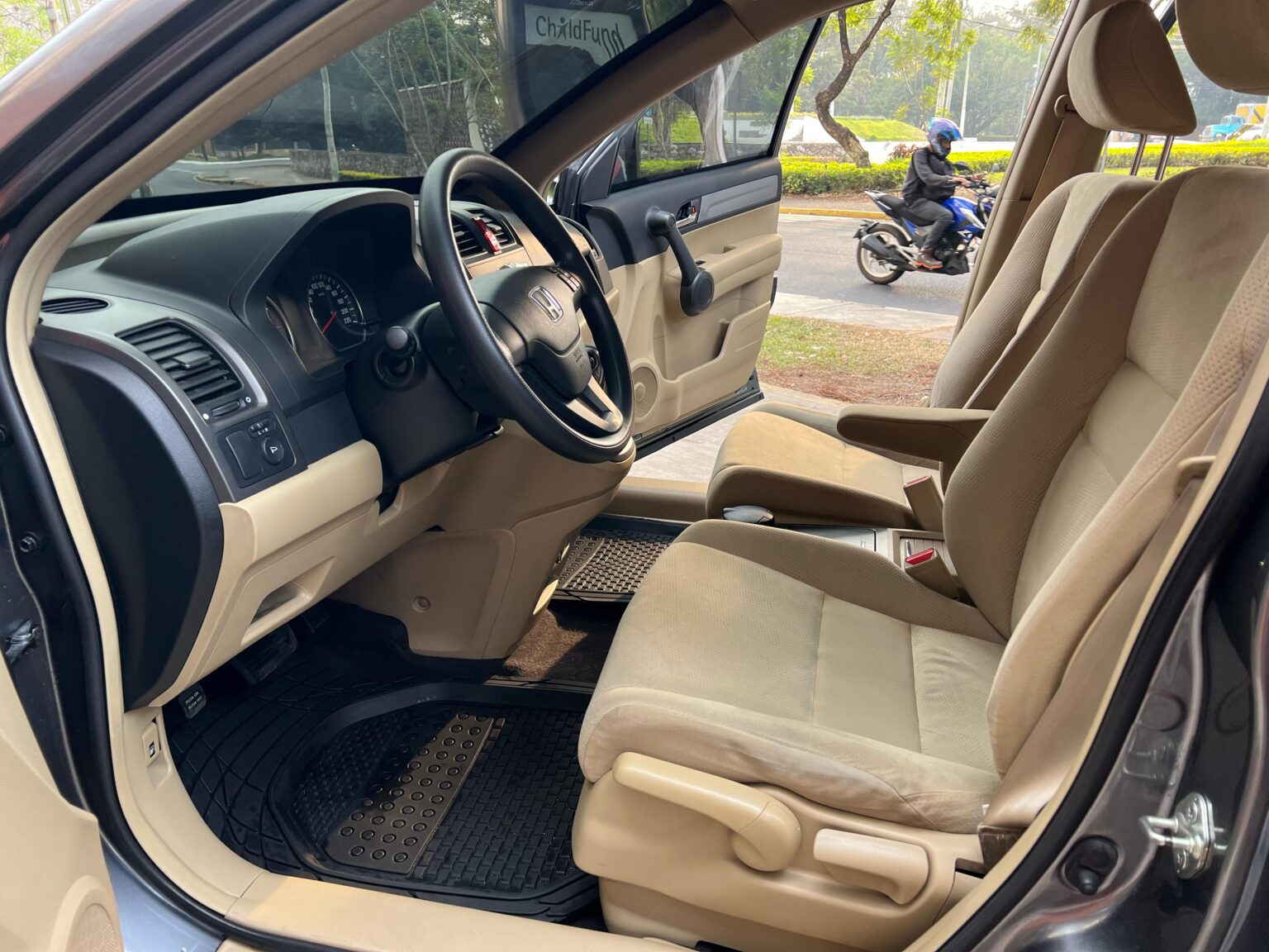 Honda-CRV-blindada-2011-754DFD (8)