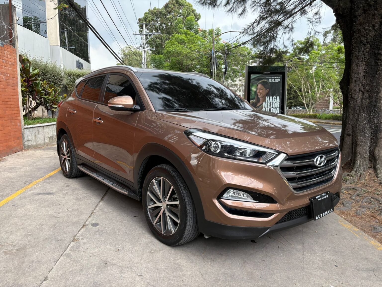 Hyundai-Tucson-MT-2017-587GKG (2)