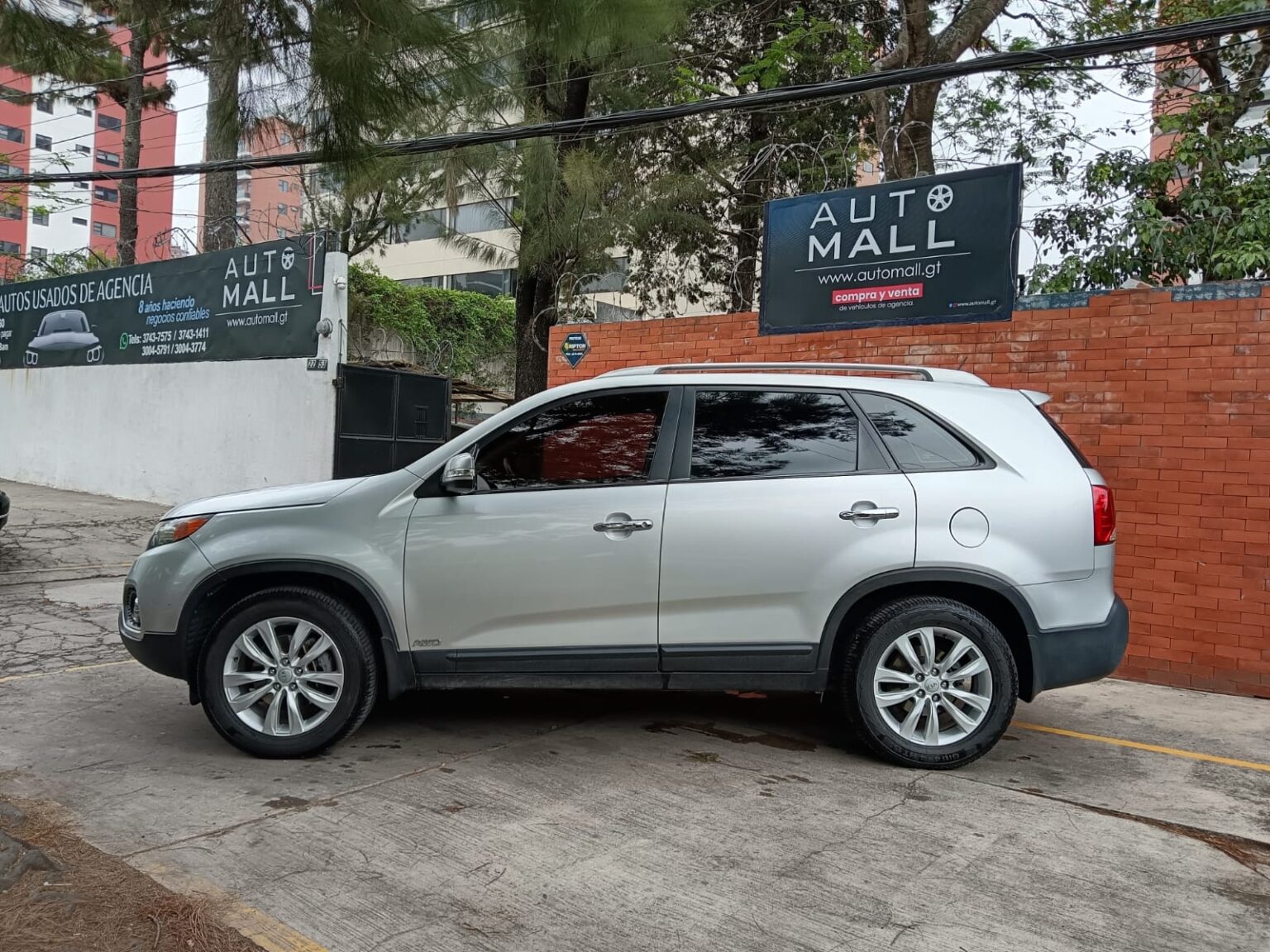 Kia-Sorento-EX-2013-828FJc (5)