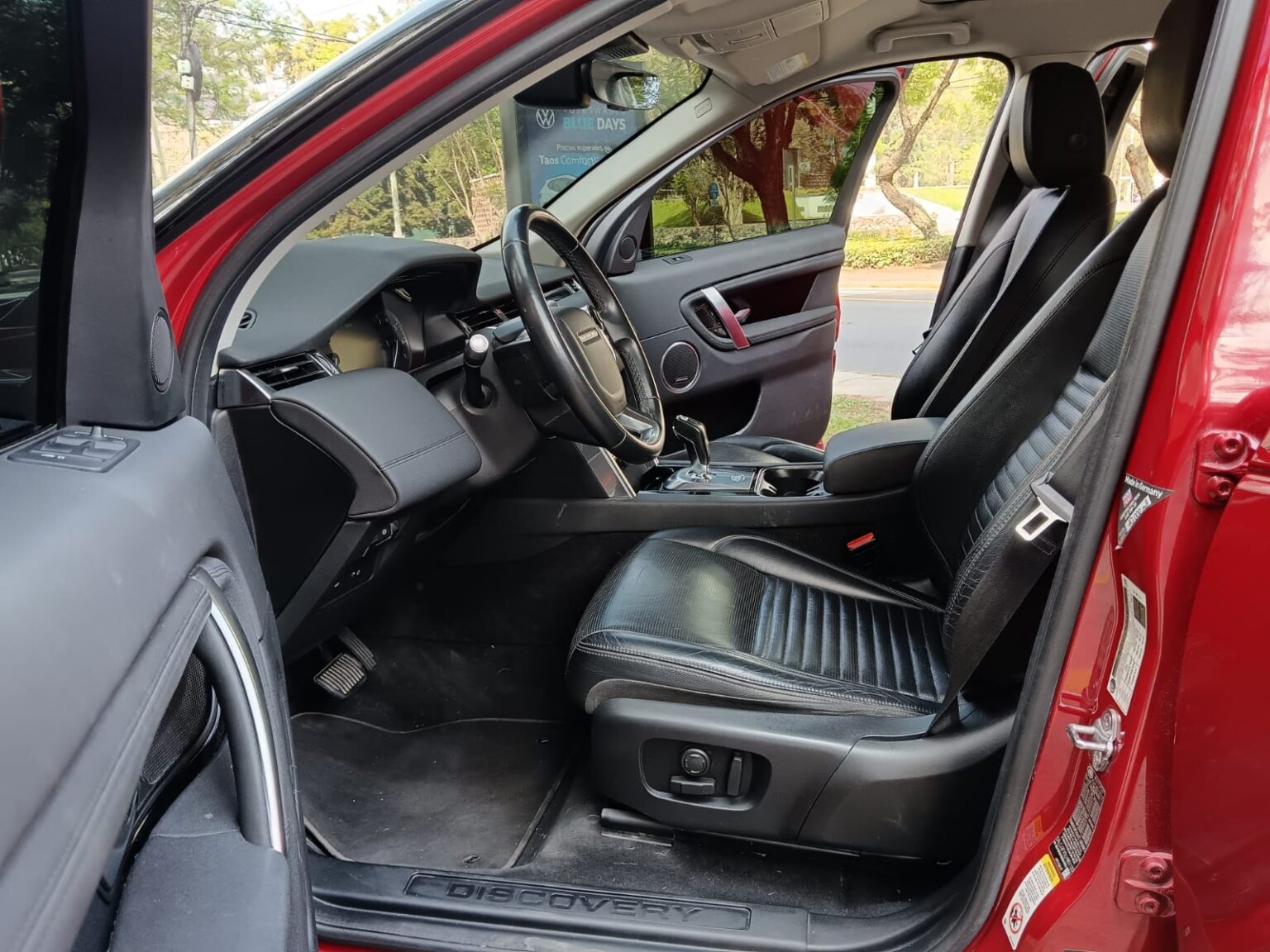 Land-Rover-Discovery-Sport-2020-287LCQ (7)