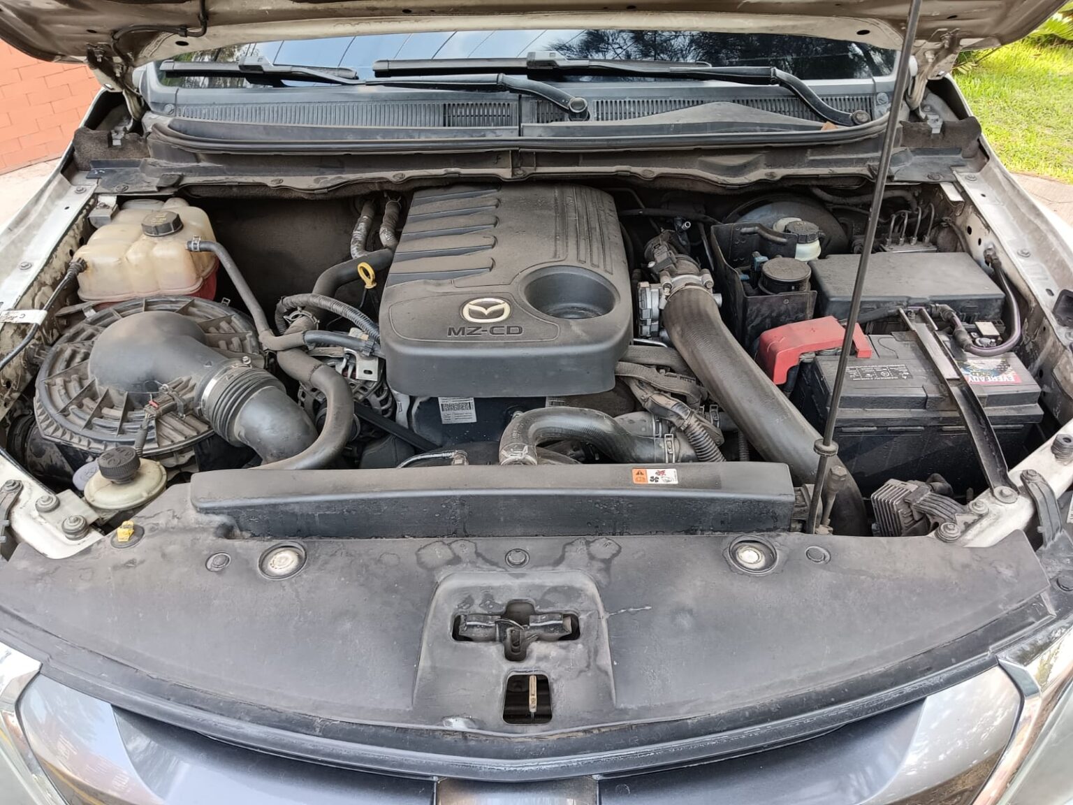 Mazda-BT50-pro-2016-475FZM (1)