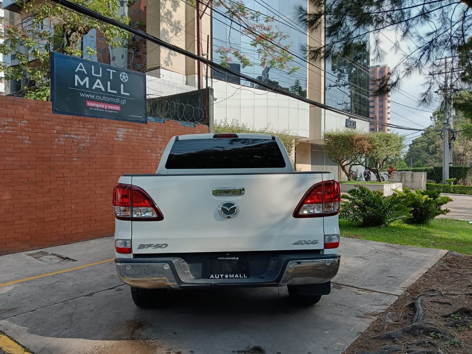 Mazda-BT50-pro-2016-475FZM (15)