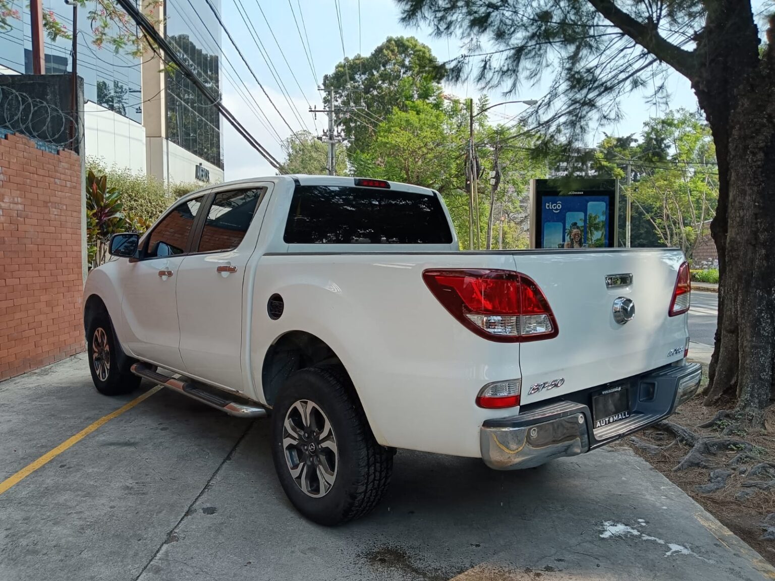 Mazda-BT50-pro-2016-475FZM (16)