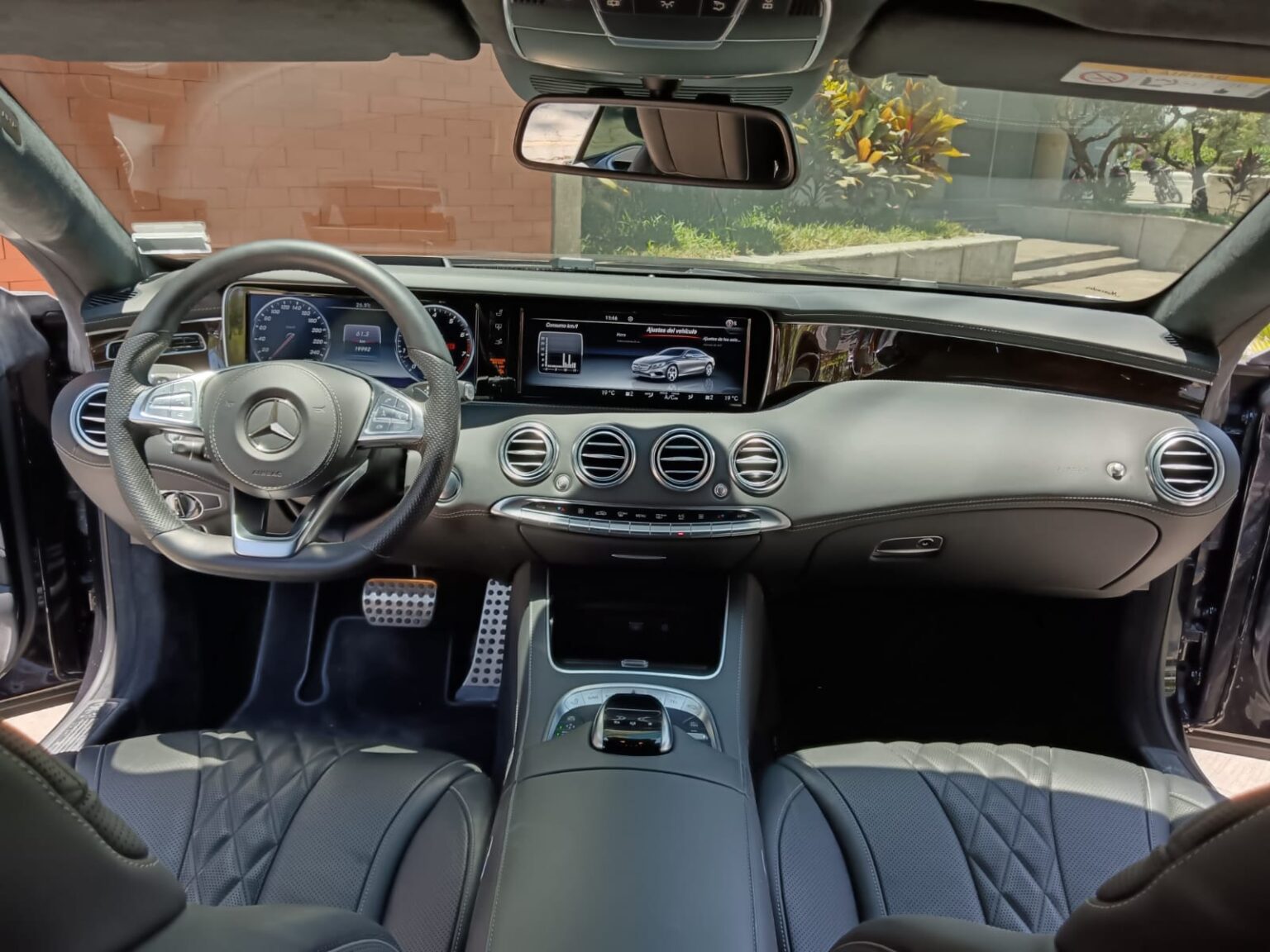 Mercedes-Benz-S500-Coupe-2016-408GNH (12)