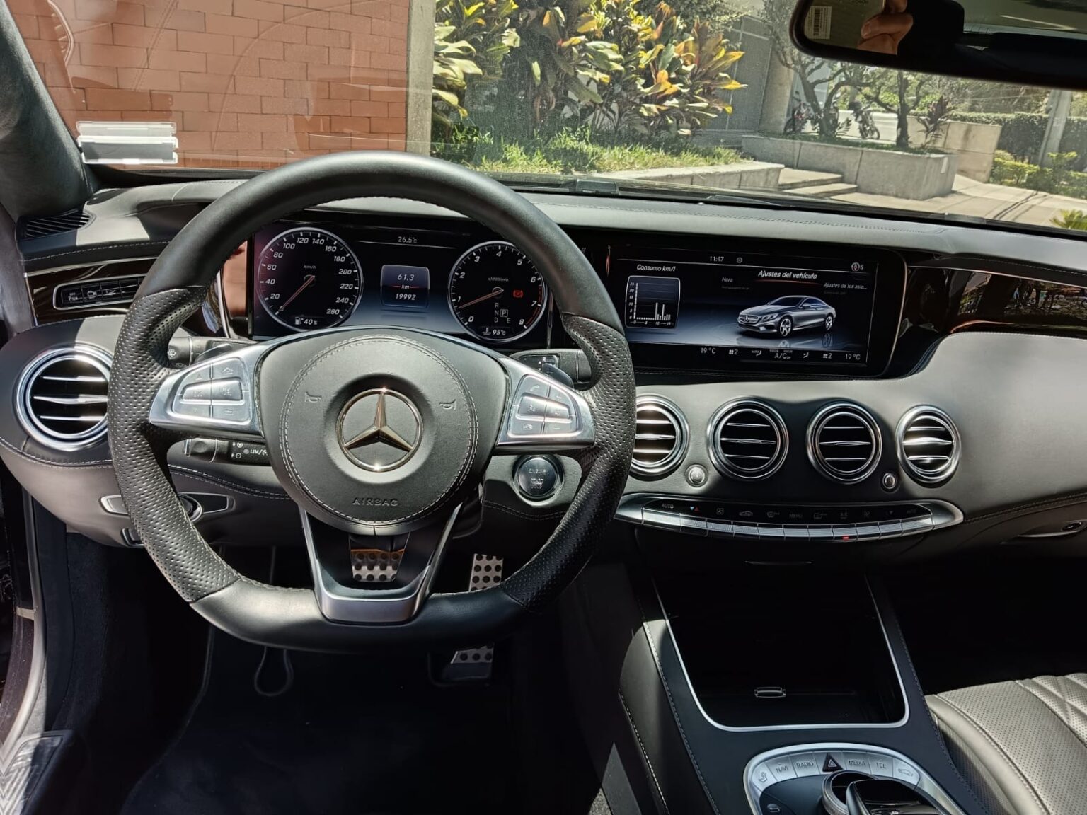 Mercedes-Benz-S500-Coupe-2016-408GNH (9)