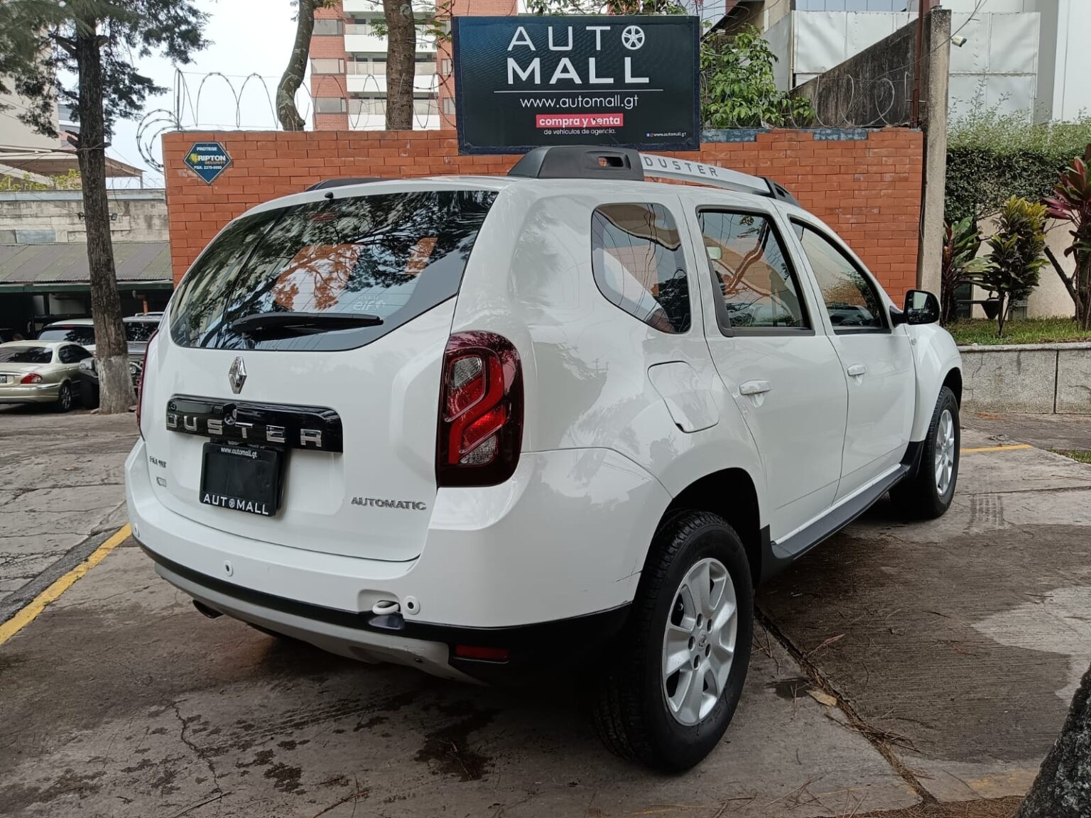 Renault-Duster-AT-2017-683GFT (19)