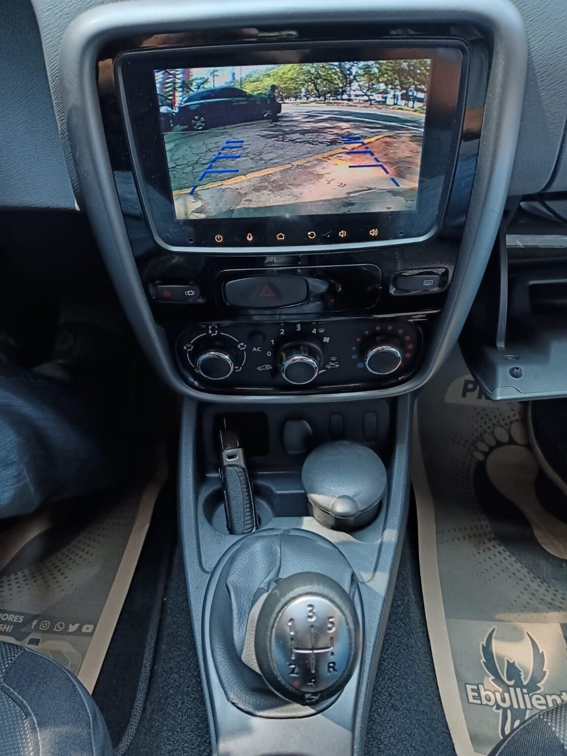 Renault-Duster-MT-2016-042FXB (6)
