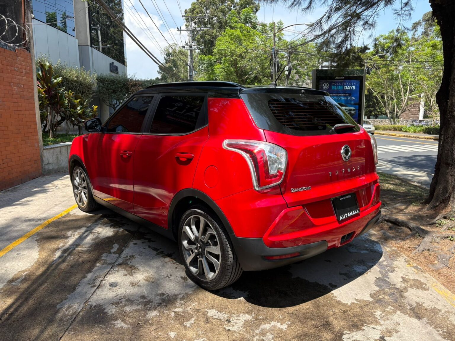 Ssang-Yong-Tivoli-2016-367FXP (6)