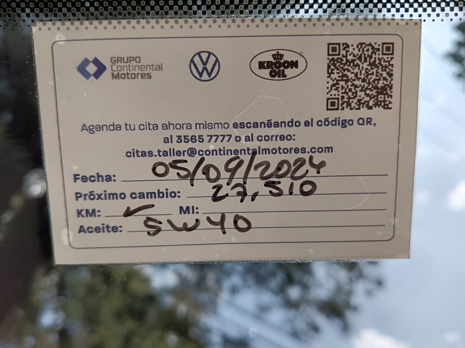 Volkswagen-Passat-2016-817JKC (6)