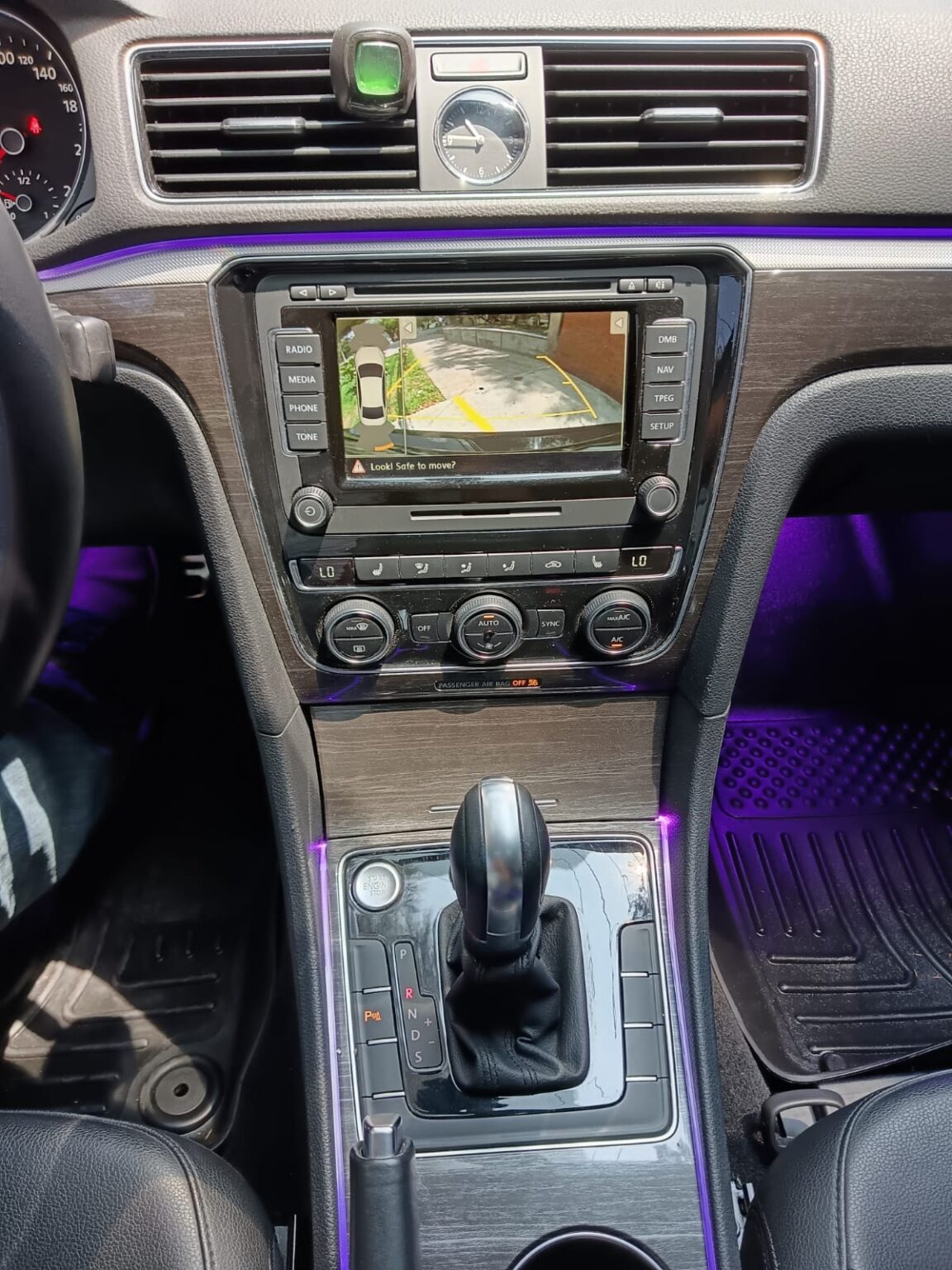 Volkswagen-Passat-2016-817JKC (7)