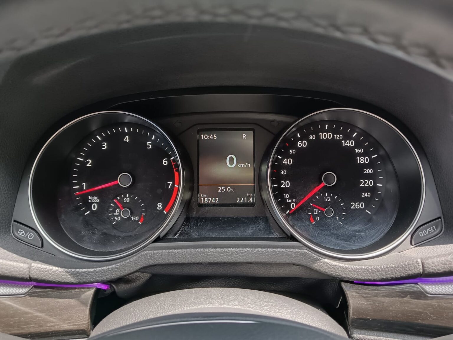 Volkswagen-Passat-2016-817JKC (9)