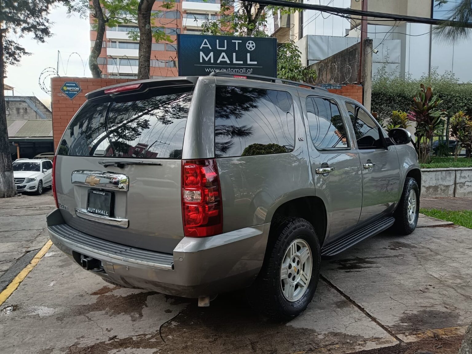 Chevrolet-Tahoe-LS-2008-248DPB (14)