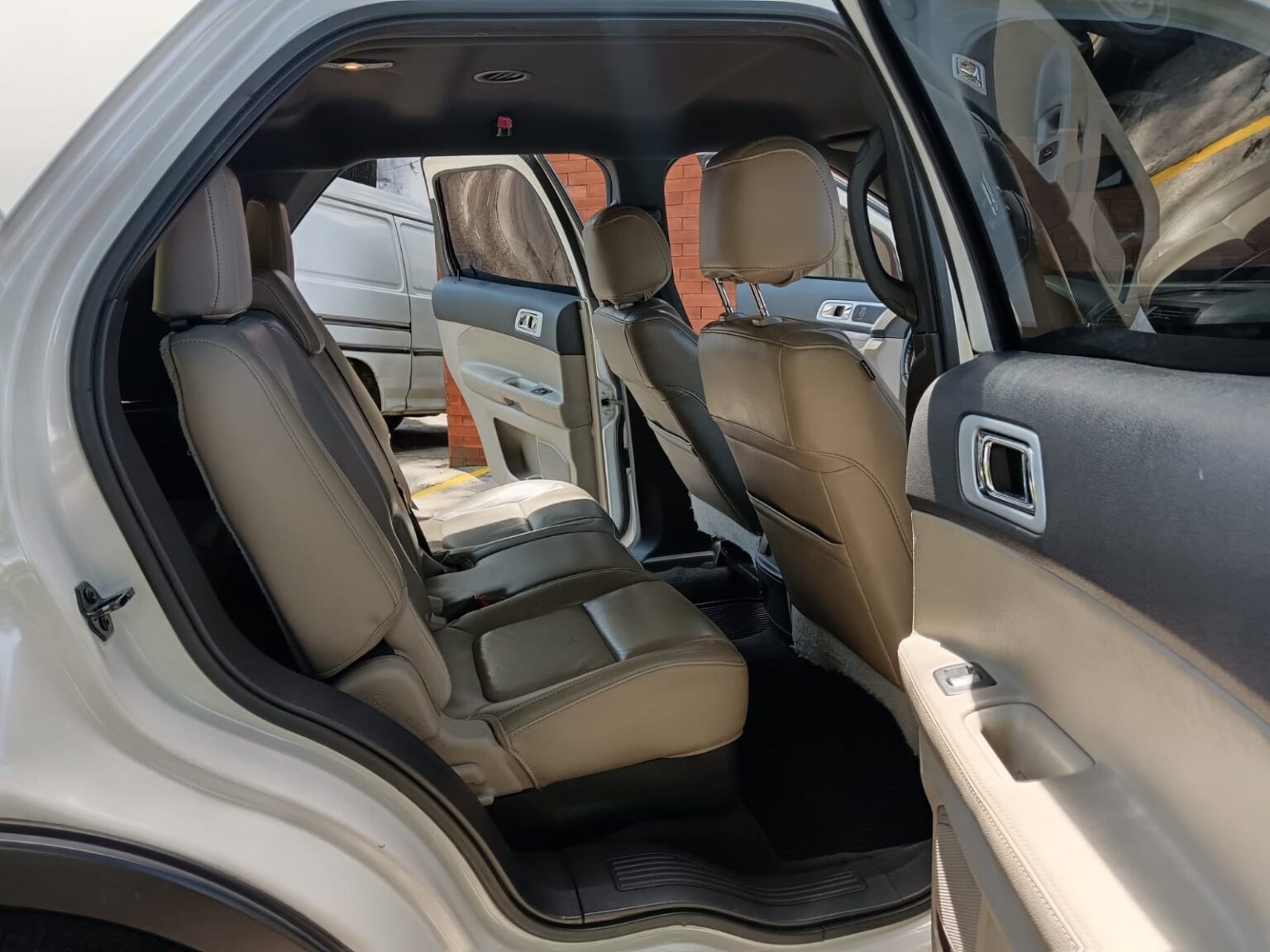 Ford-Explorer-XLT-Blindada-921FGG (15)
