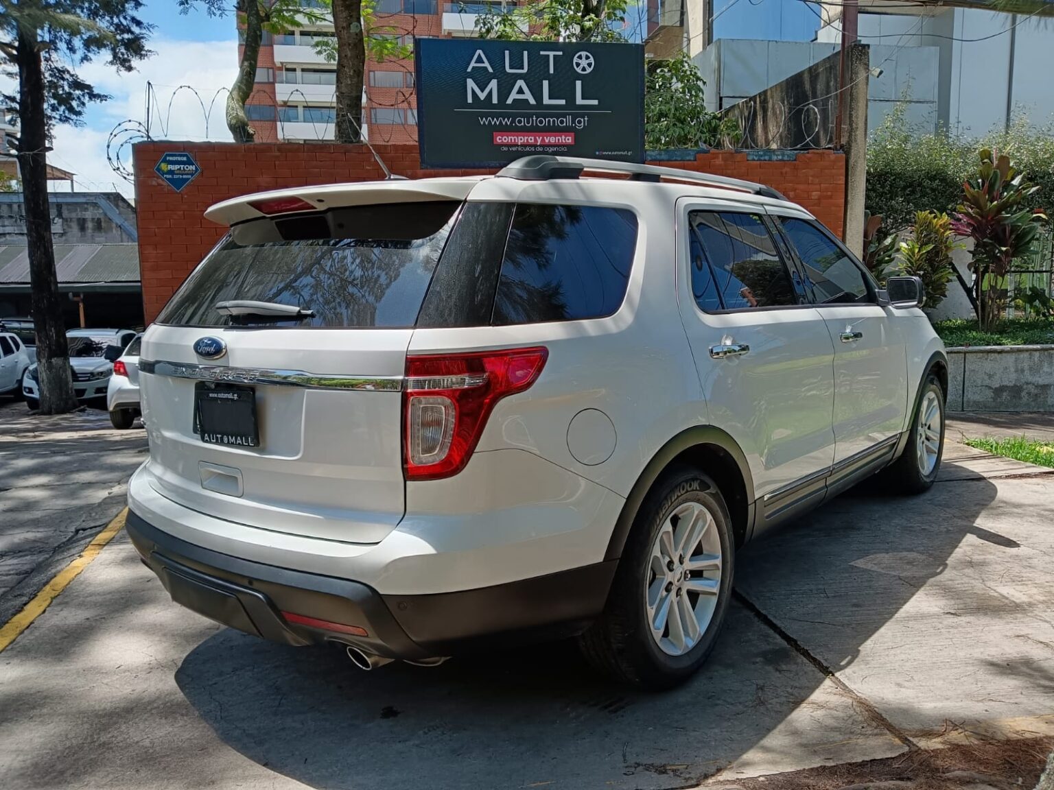 Ford-Explorer-XLT-Blindada-921FGG (17)