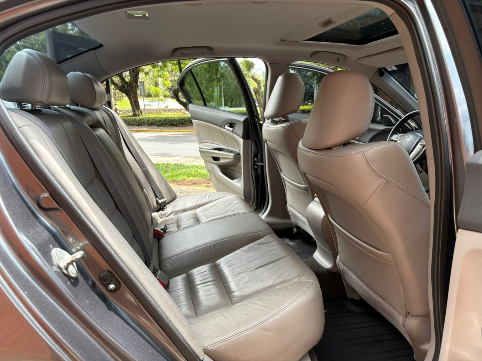 Honda-Accord-2010-194DYN (11)
