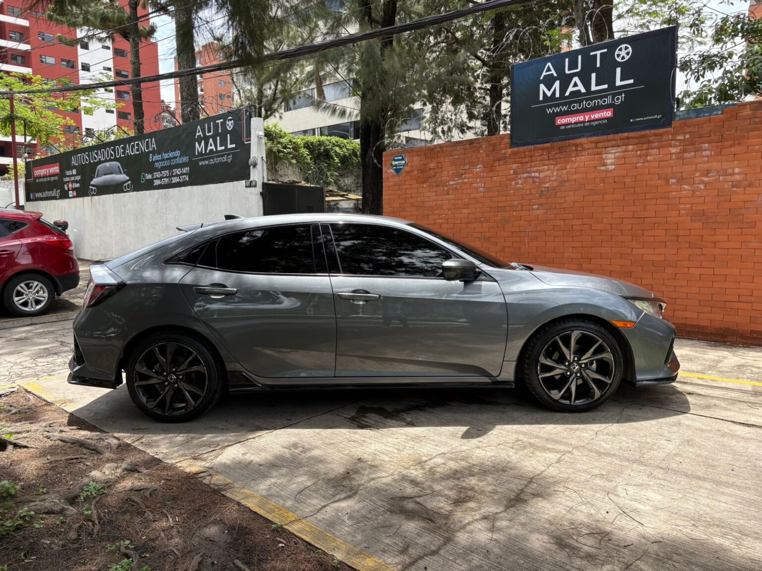 Honda-Civic-Sport-2017-231GVT (3)