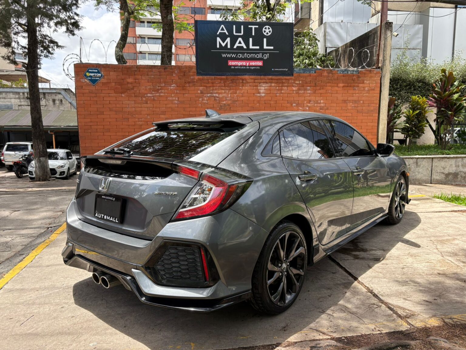 Honda-Civic-Sport-2017-231GVT (4)