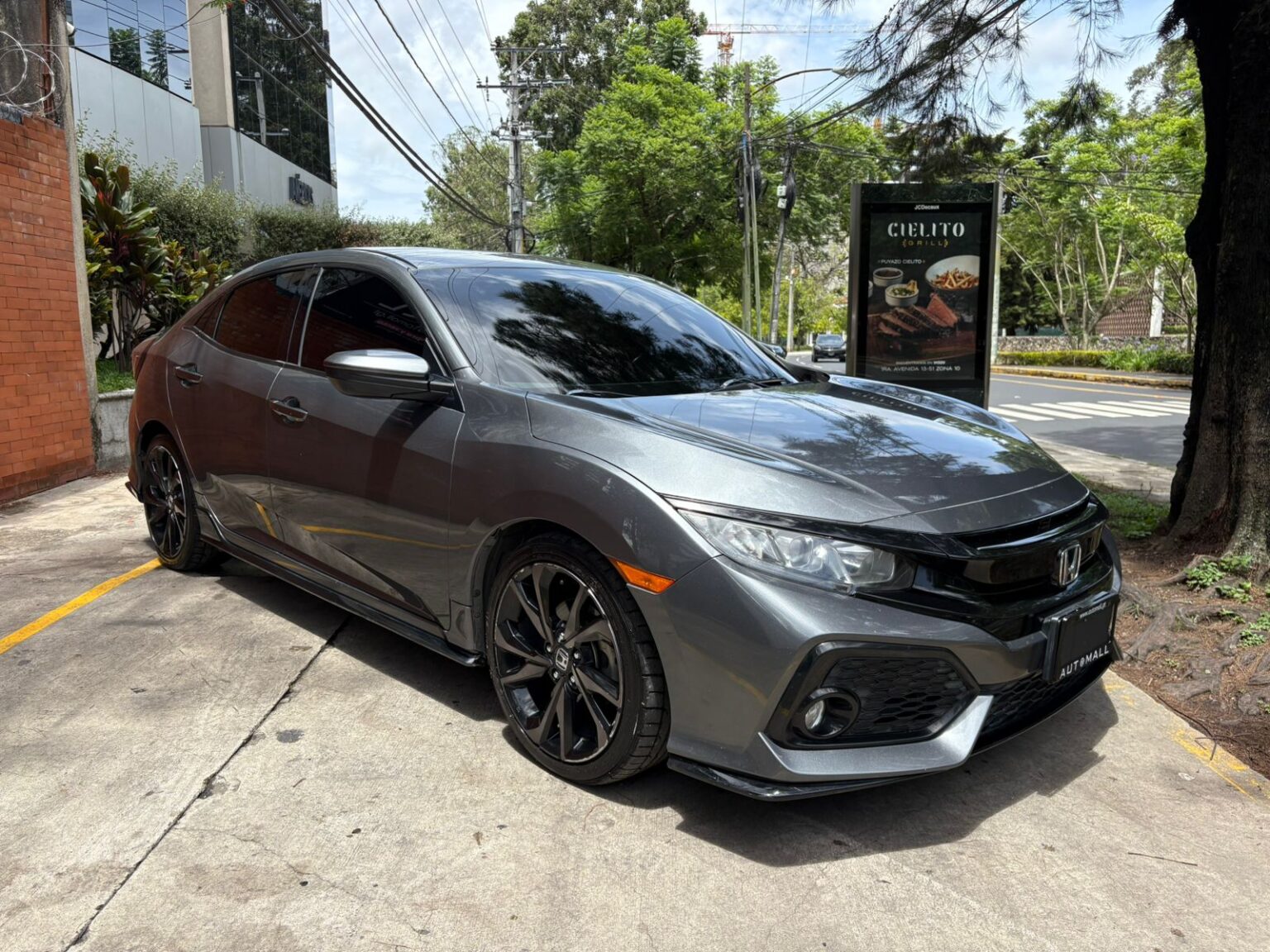 Honda-Civic-Sport-2017-231GVT (5)