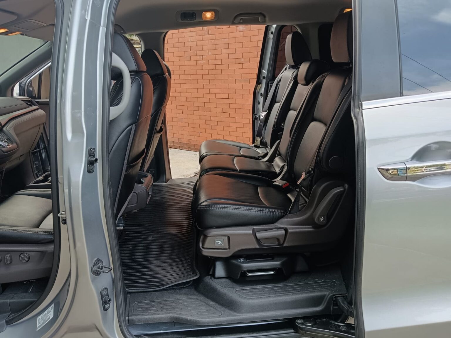 Honda-Odyssey-2018-264KDT (8)