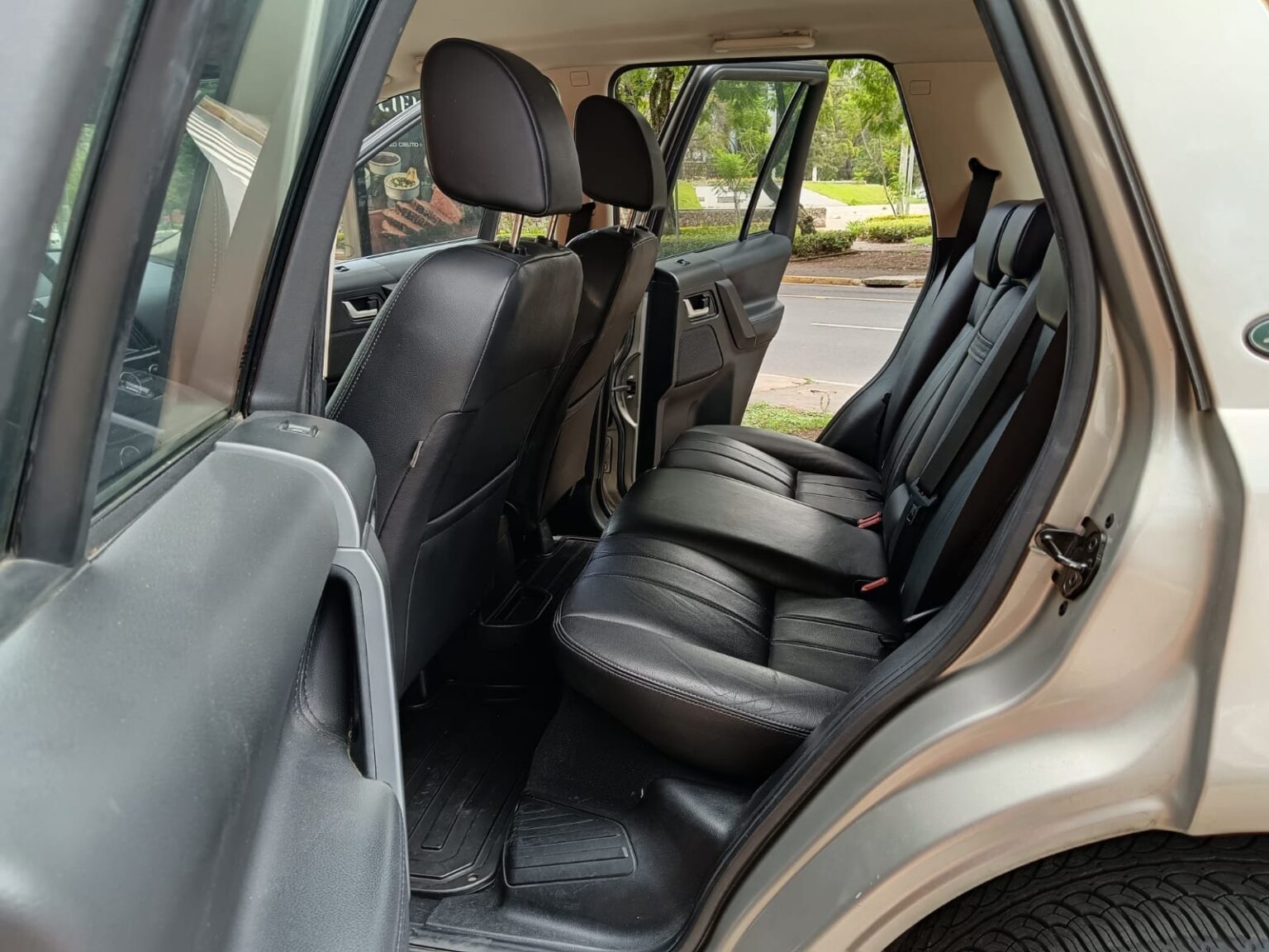 Land-Rover-Freelander-2013-604FNG (5)