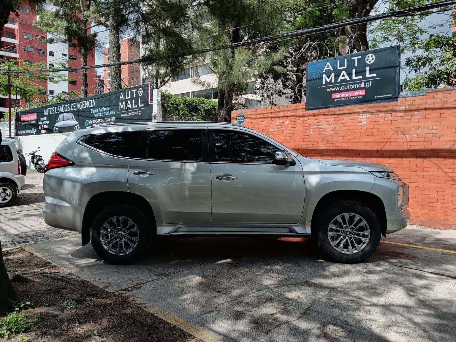 Mitsubishi-Montero-Sport-2024-107KRS (15)