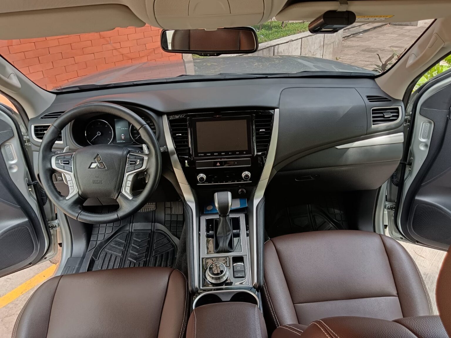 Mitsubishi-Montero-Sport-2024-107KRS (9)