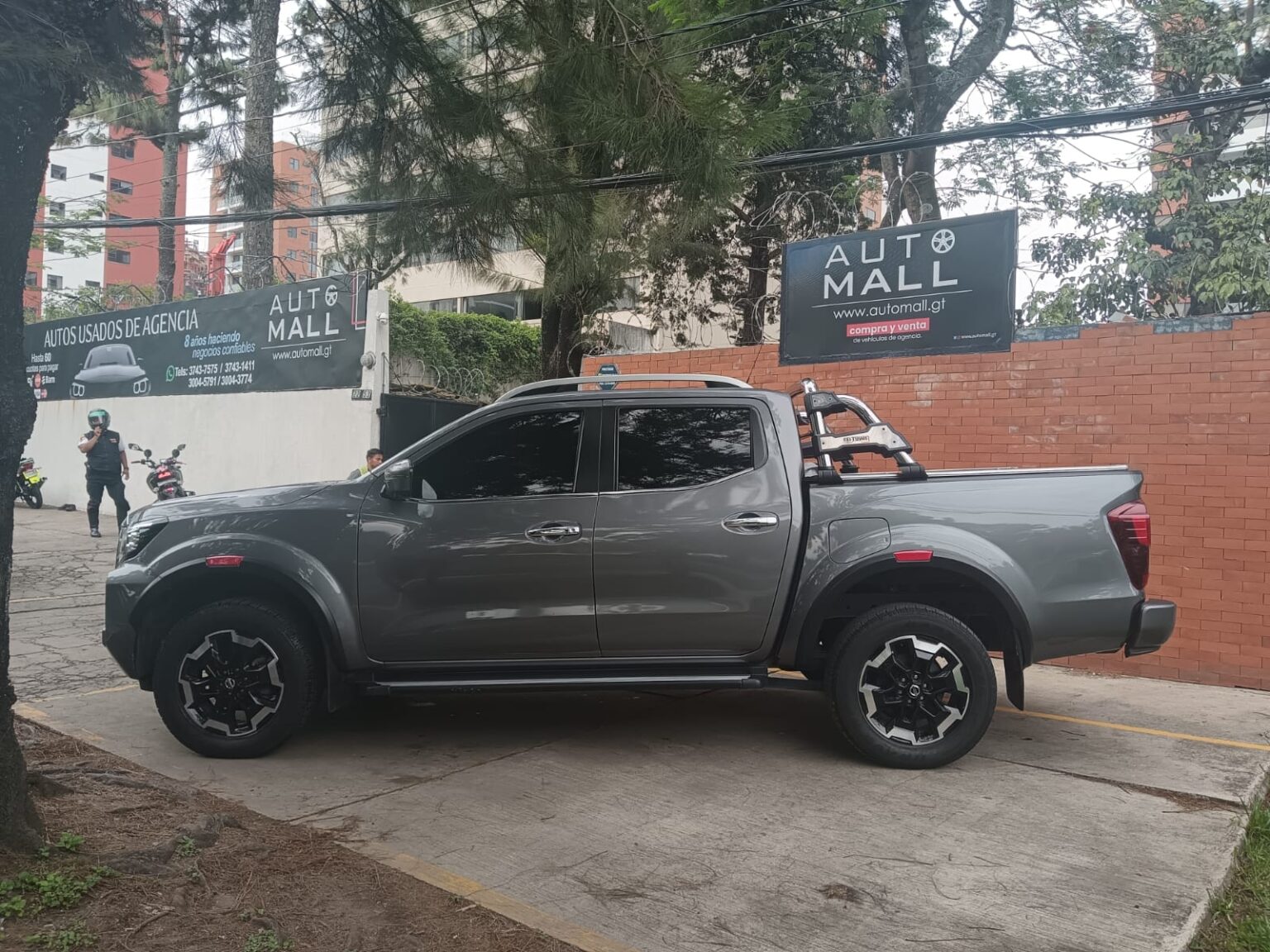 Nissan-Frontier-LE-2023-284JYY (1)