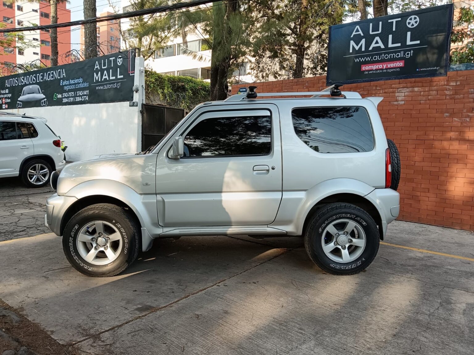Suzuki-Jimny-JLX-AT-2013-038FLT (1)