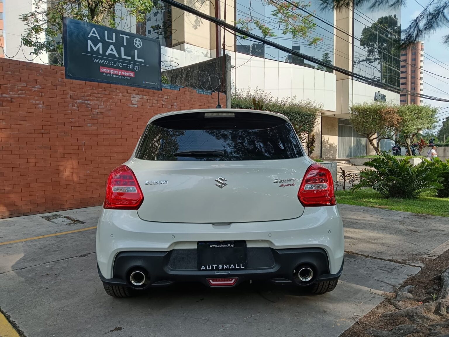 Suzuki-Swift-Sport-2024-415KWY (4)