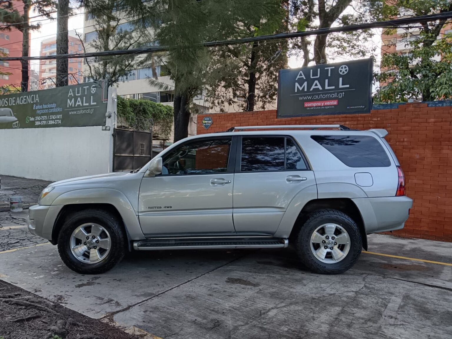 Toyota-4Runner-Limited-2003-996DVL (2)