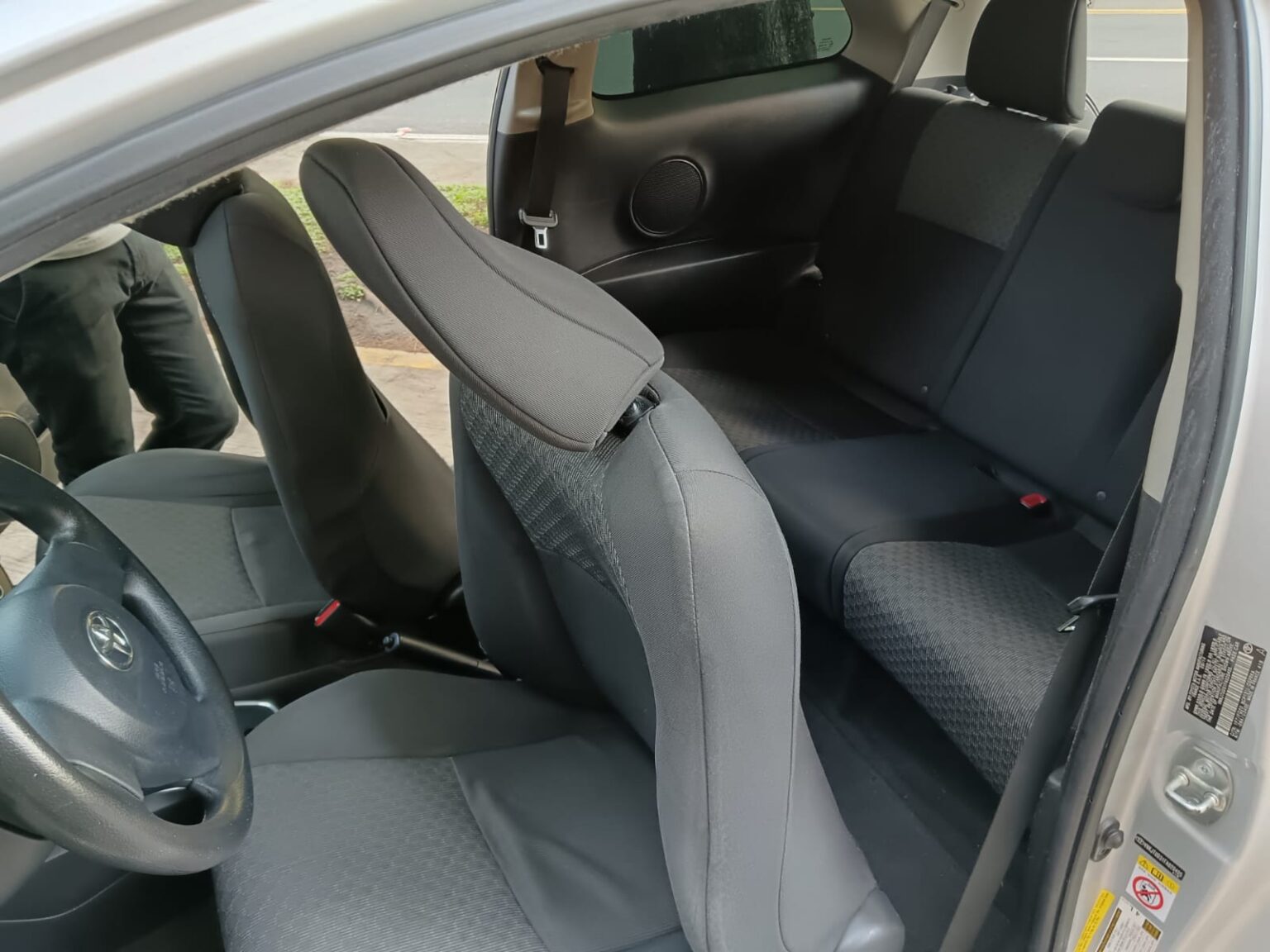 Toyota-Yaris-HB-AT-2015-590GDT (10)