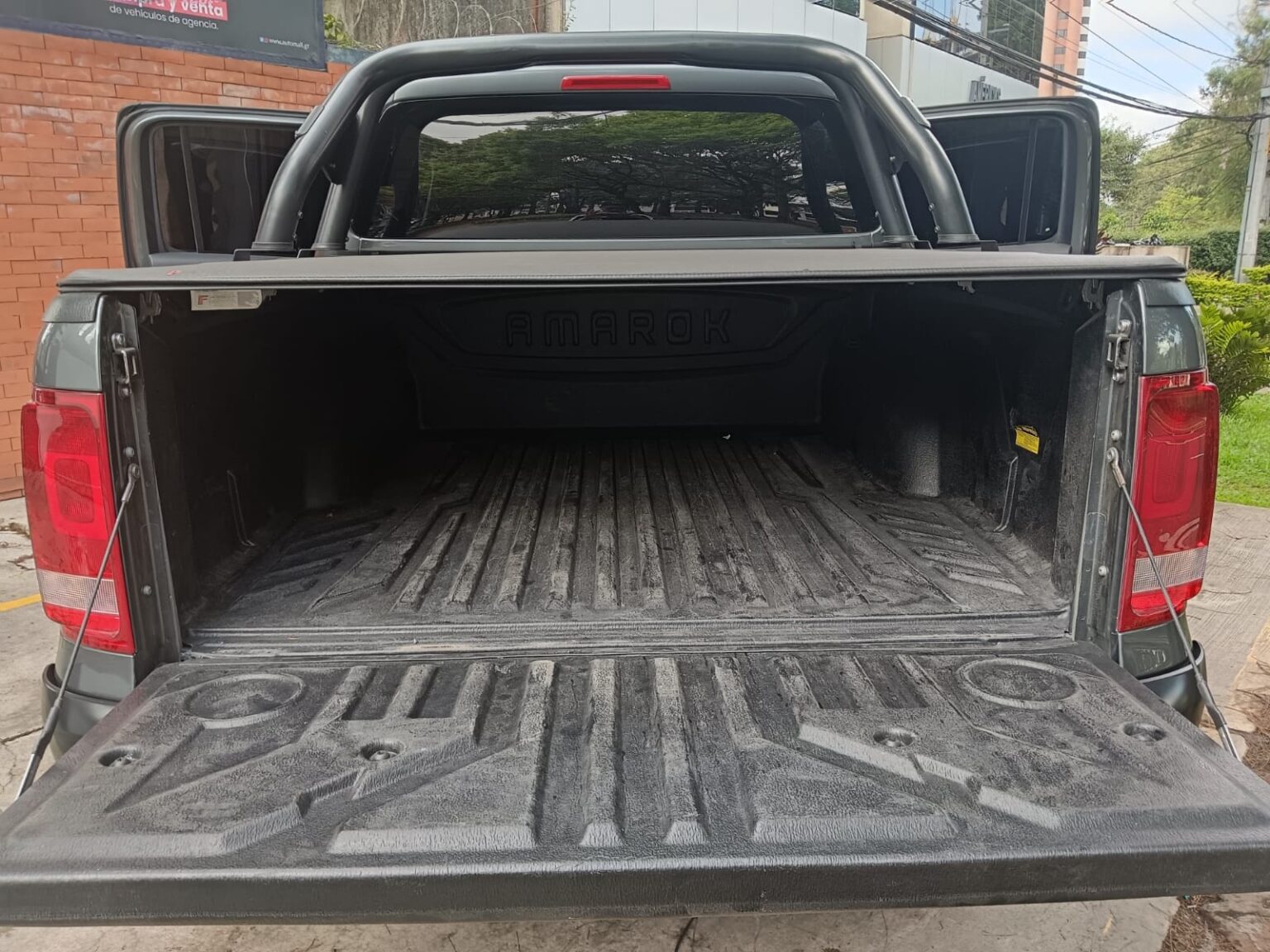 Volkswagen-Amarok-V6-2023-210KVG (13)