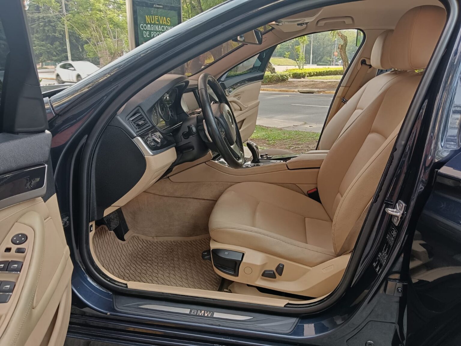 BMW-523i-2011-896fdg (9)