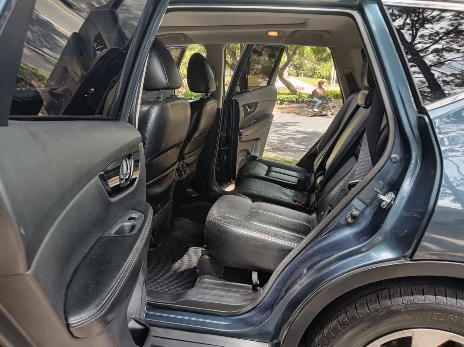 Nissan-XTrail-2017-149GLD (6)