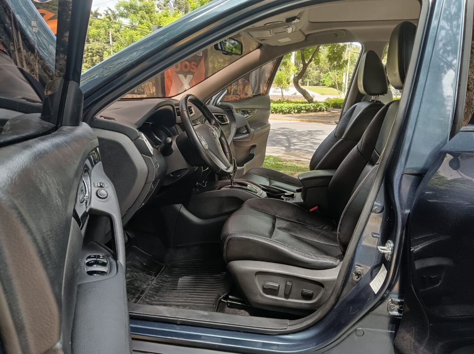 Nissan-XTrail-2017-149GLD (7)