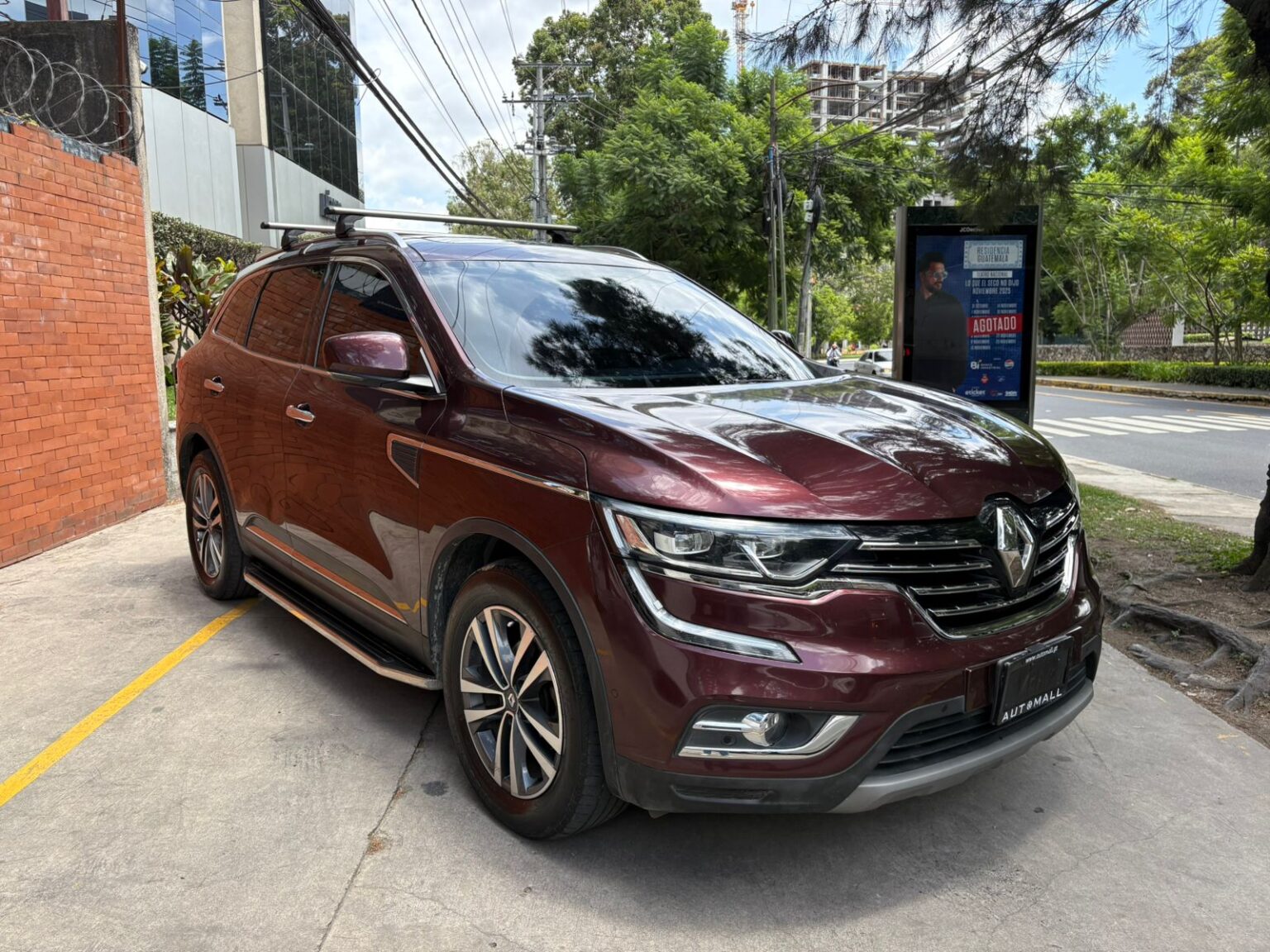 Renault-Koleos-2018-300GYR (9)