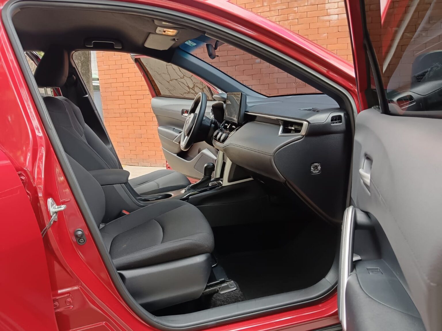 Toyota-Corolla-Cross-2023-965JWV (11)