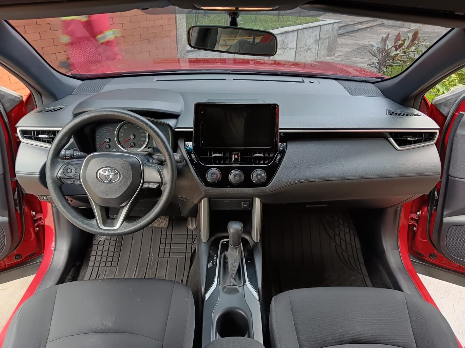 Toyota-Corolla-Cross-2023-965JWV (9)