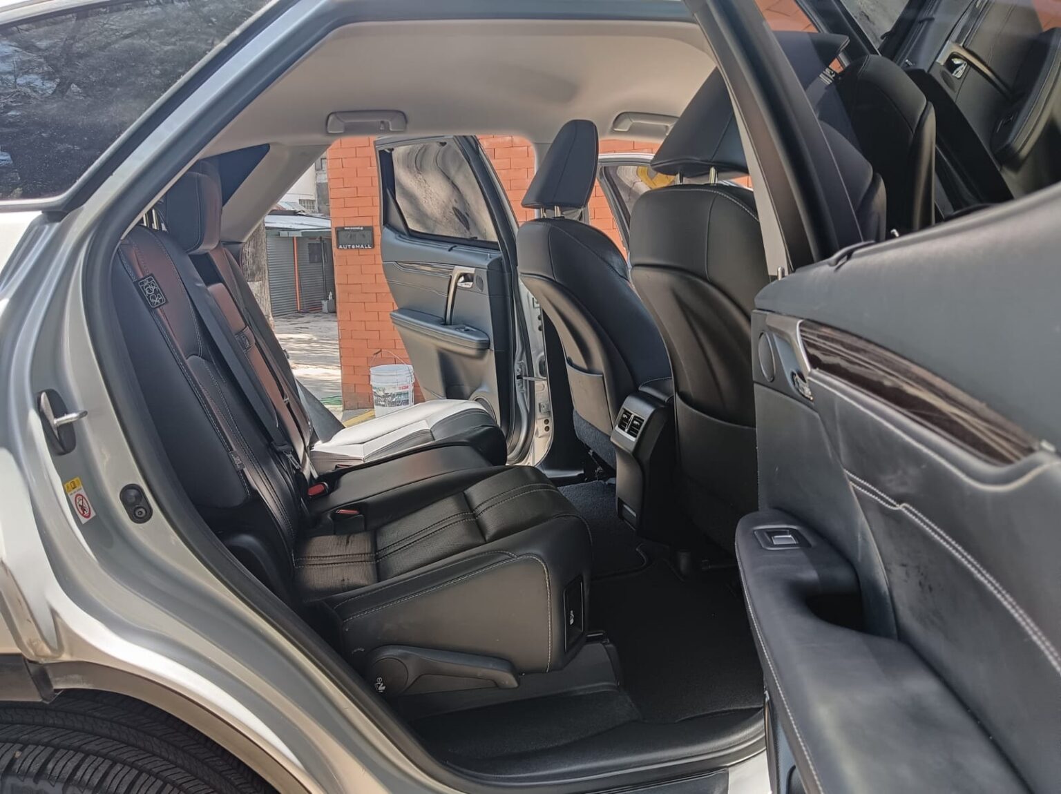 Lexus-RX350L-2019-113JNF (11)