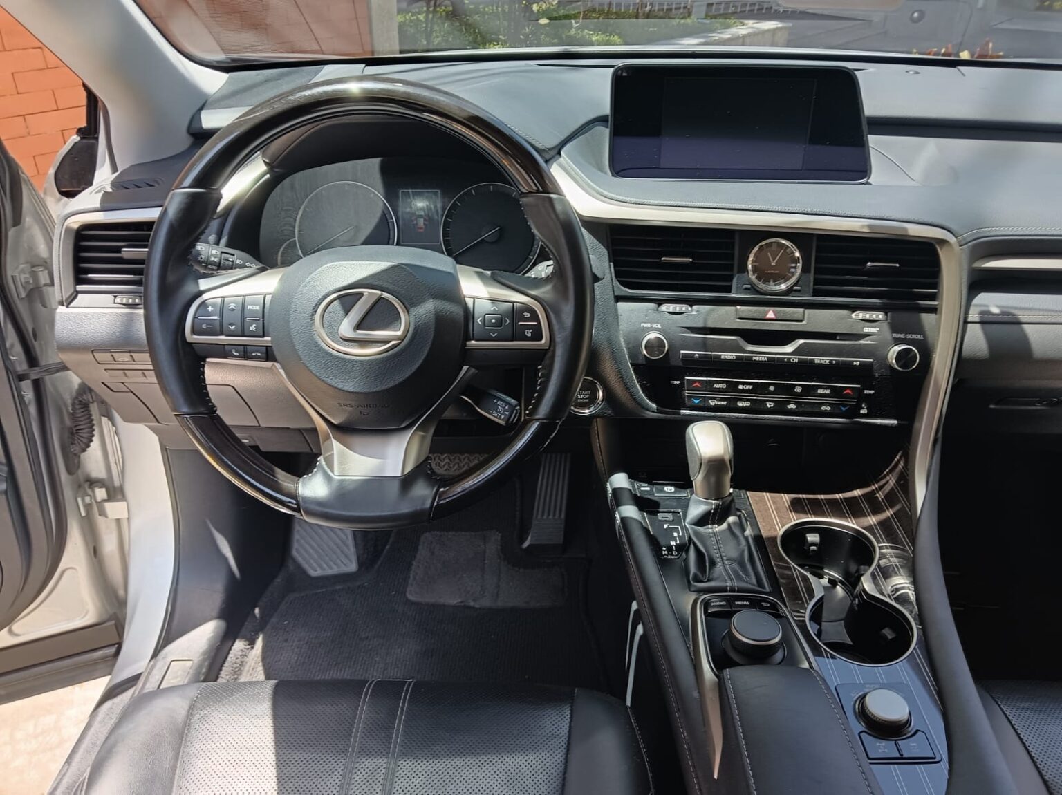 Lexus-RX350L-2019-113JNF (9)