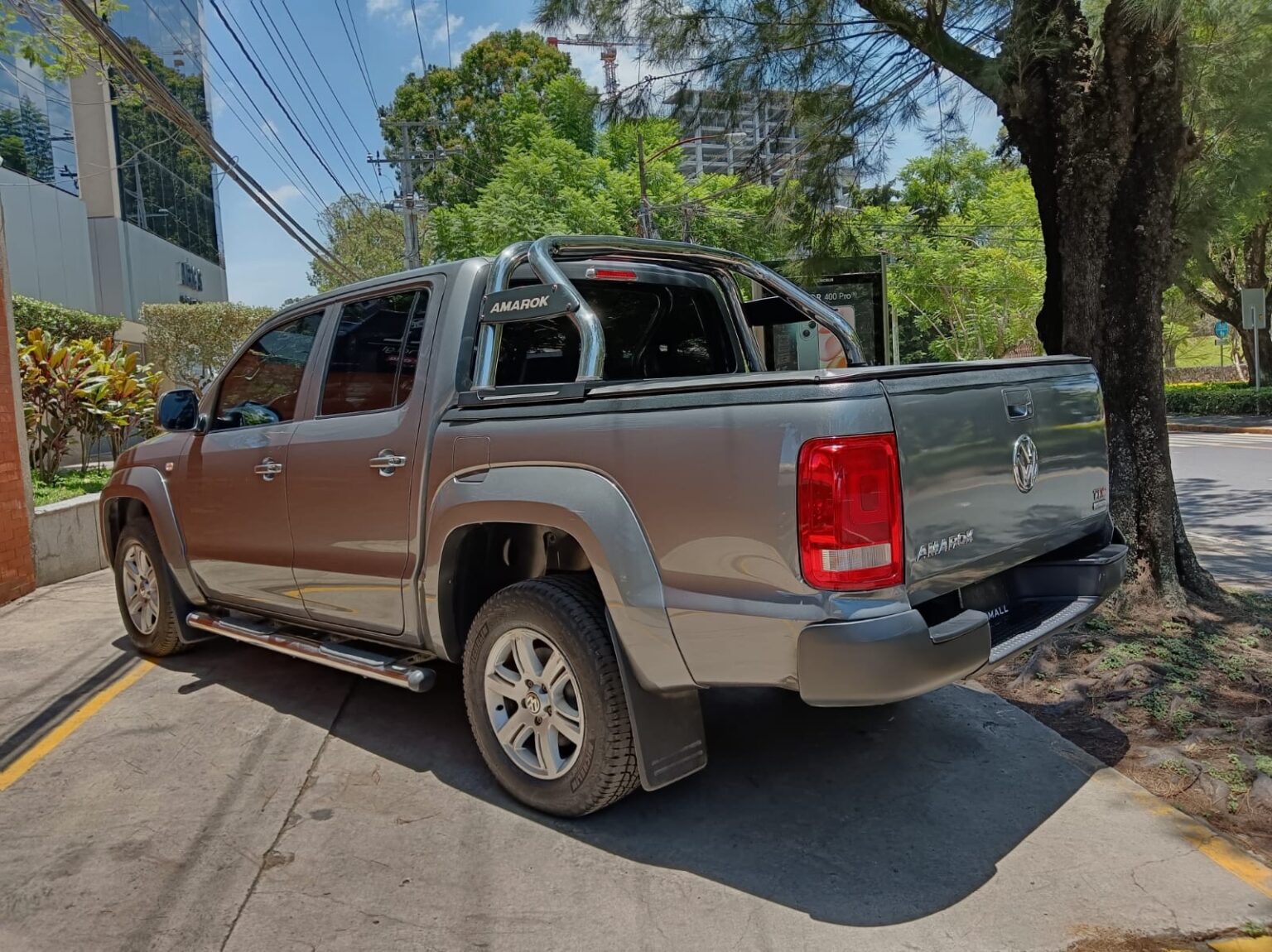 Volkswagen-Amarok-2014-blindado-306FPV (16)