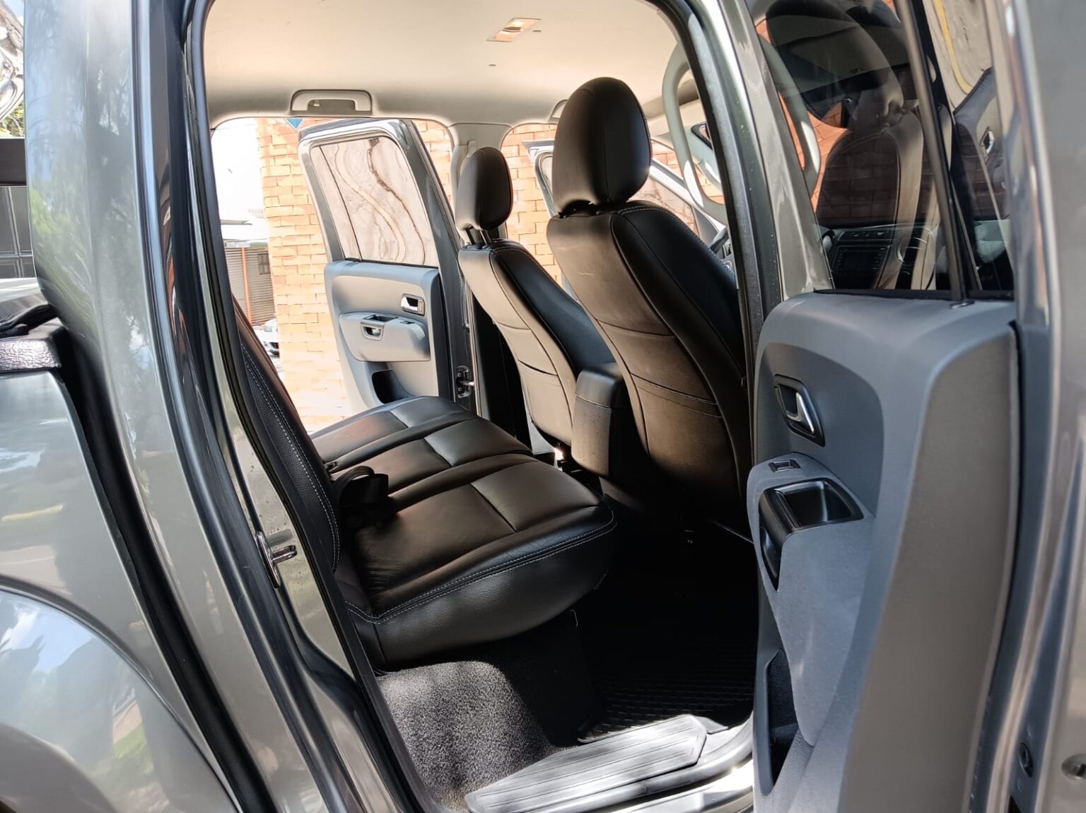 Volkswagen-Amarok-2014-blindado-306FPV (9)