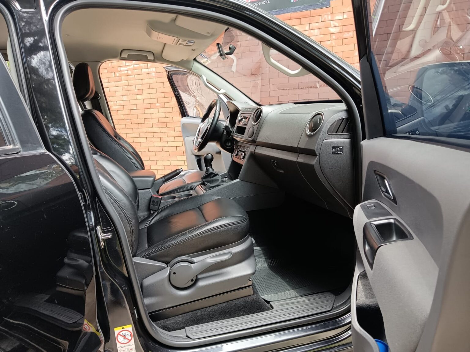 Volkswagen-Amarok-blindado-2013-631FJH (10)