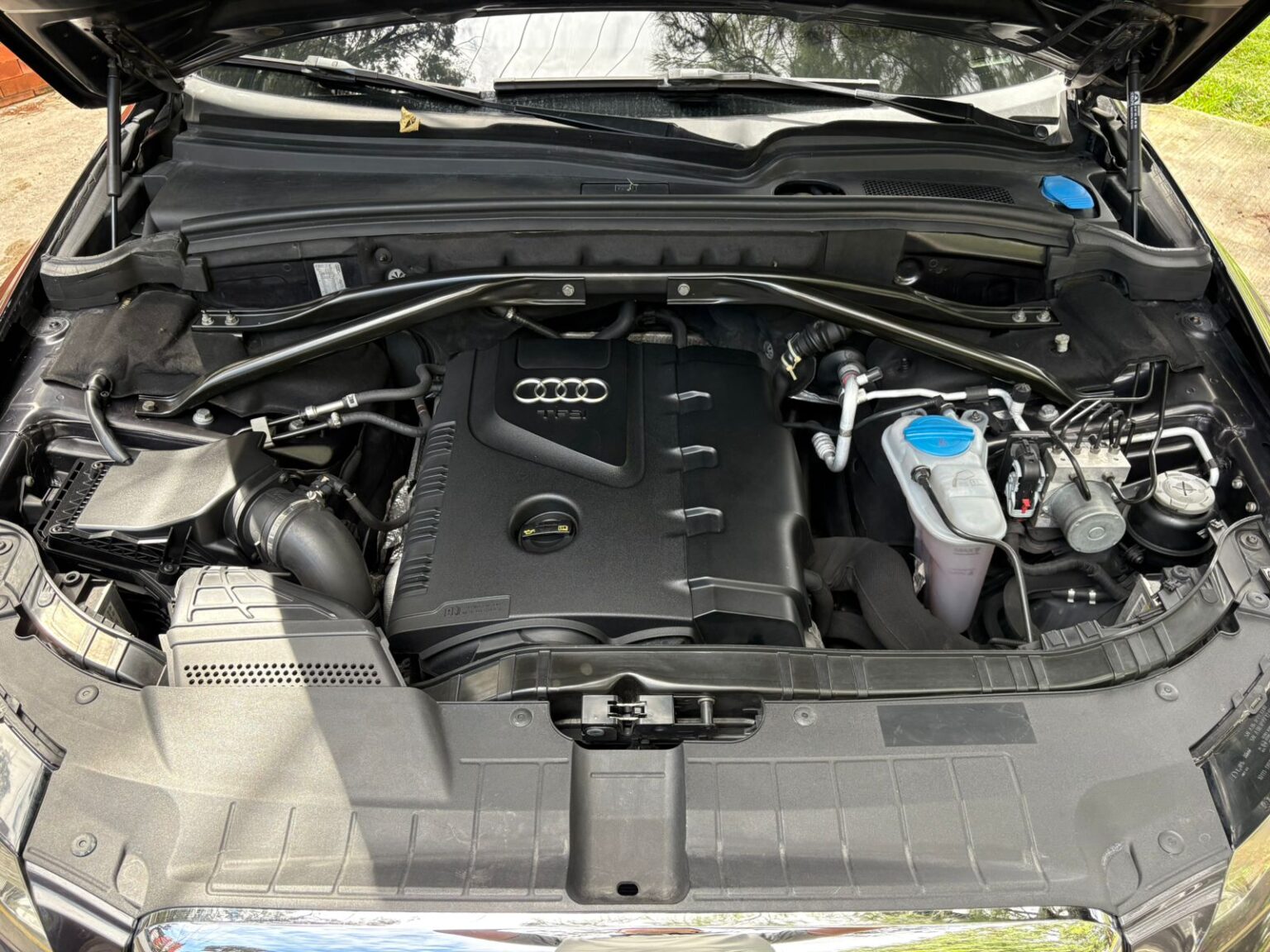 Audi-Q5-2012-942FCJ (15)