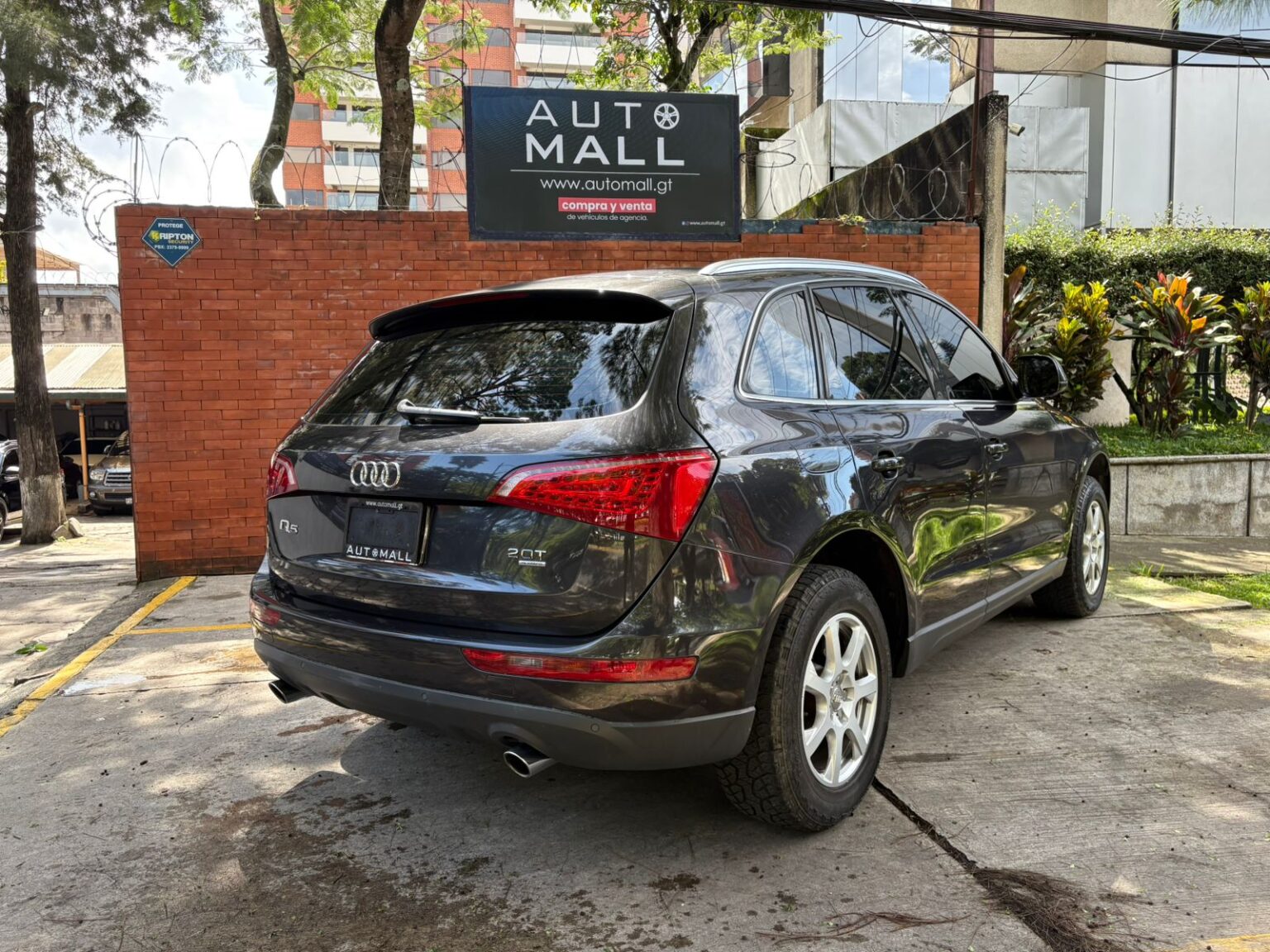 Audi-Q5-2012-942FCJ (4)