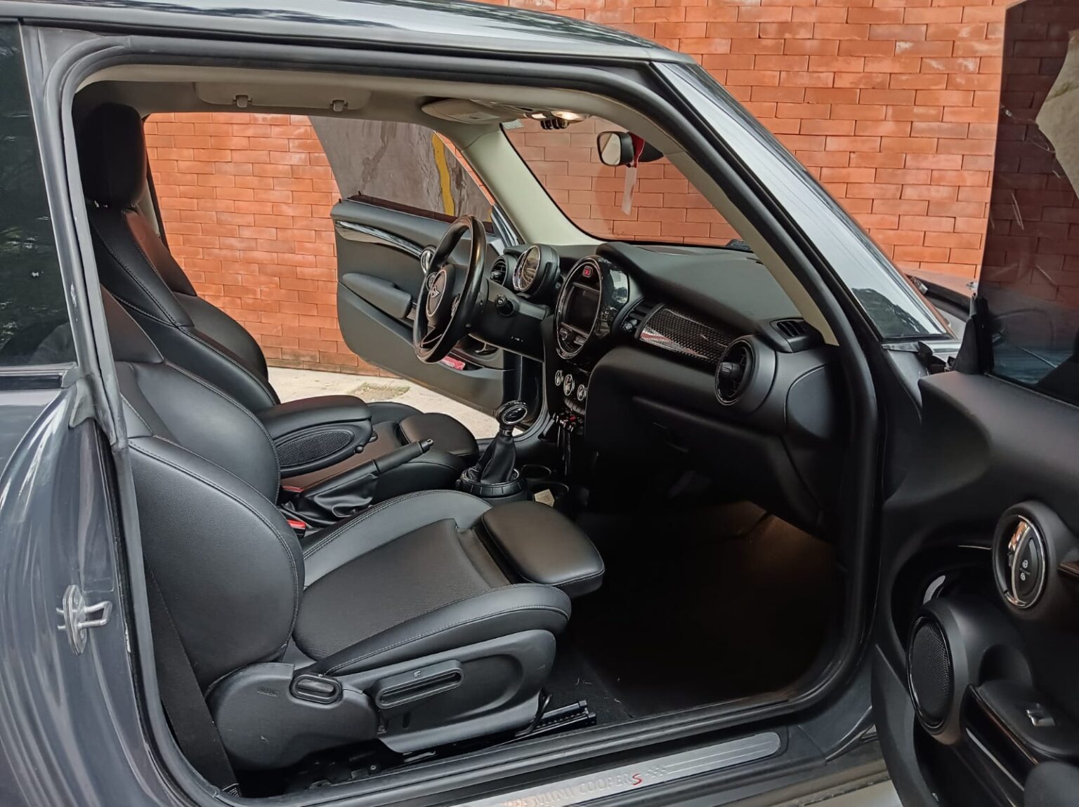 Mini-Cooper-S-2017-009JML (10)