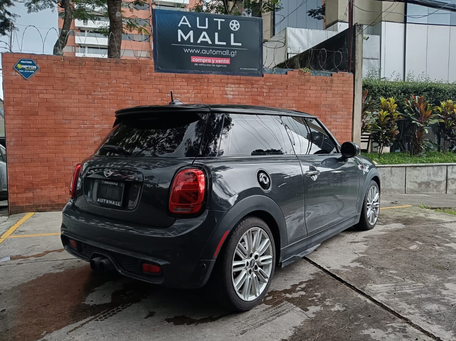 Mini-Cooper-S-2017-009JML (14)
