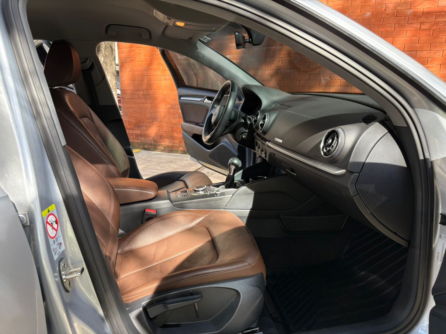 Audi-A3-2019-739KRG (10)